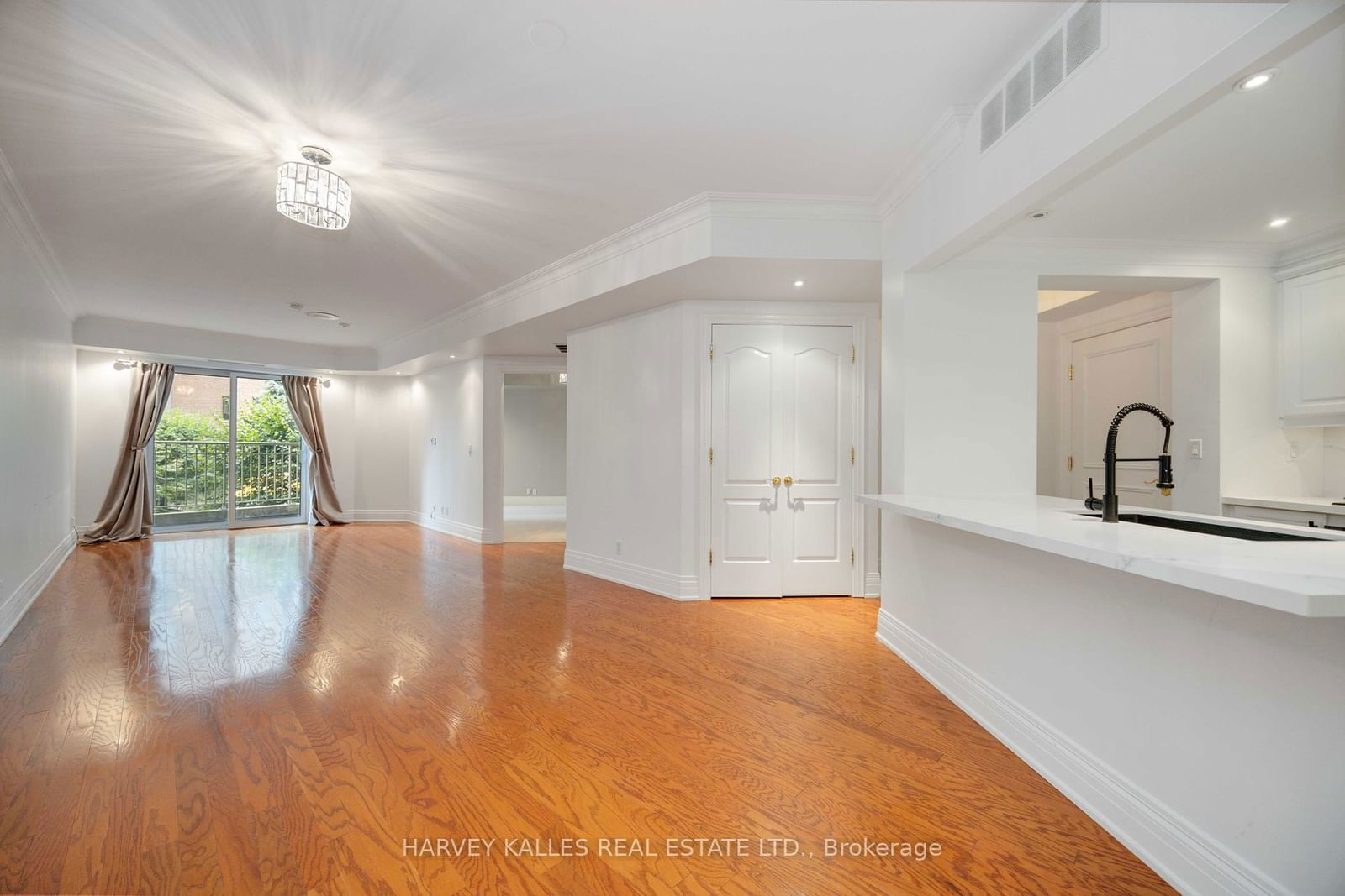 33 Delisle Ave, unit 201 for sale - image #20