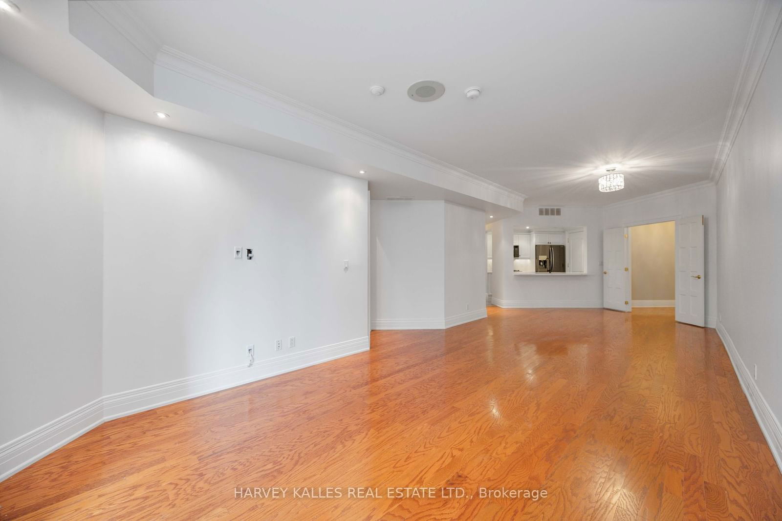 33 Delisle Ave, unit 201 for sale