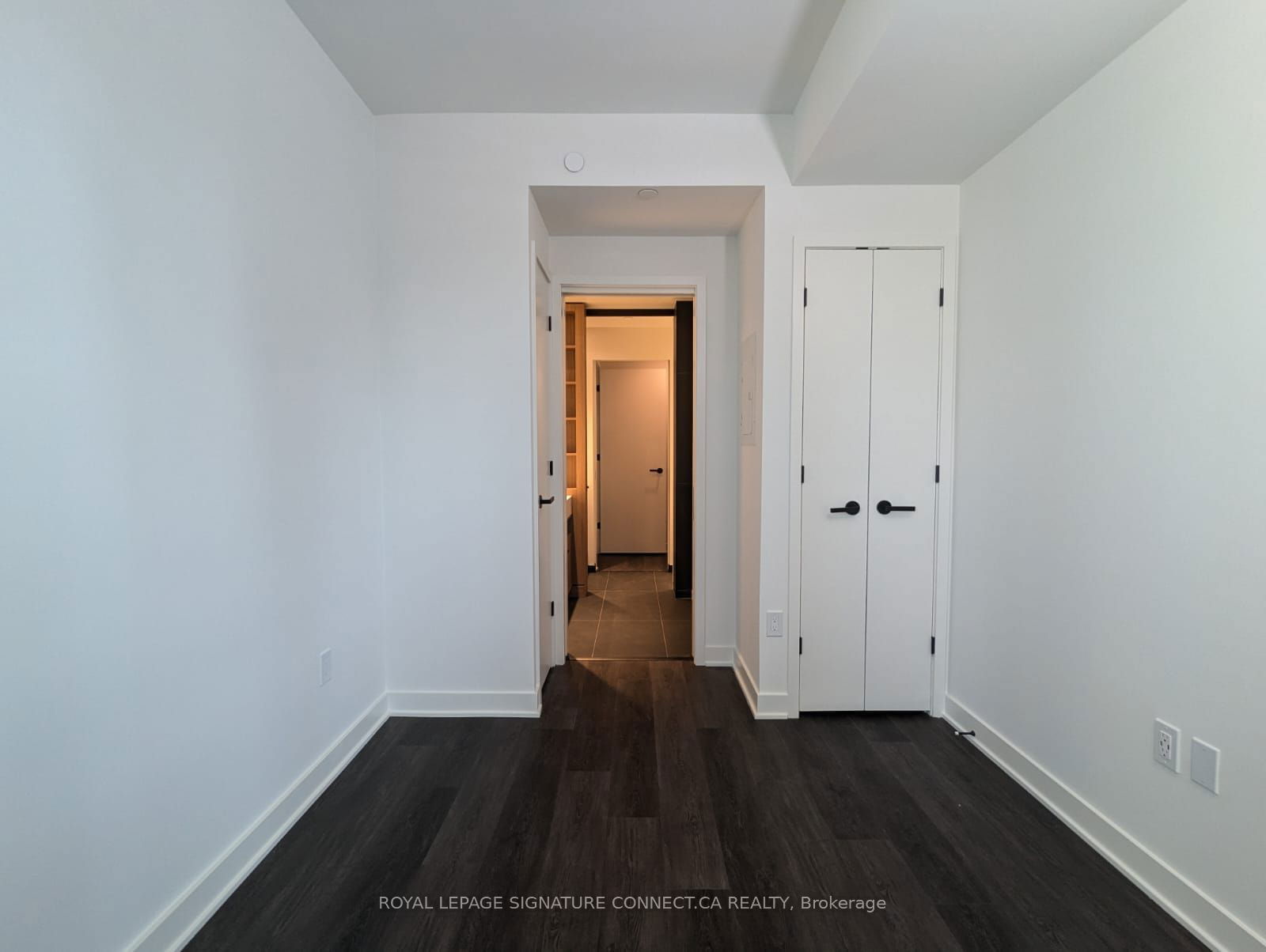 55 Charles St E, unit 3708 for rent - image #10