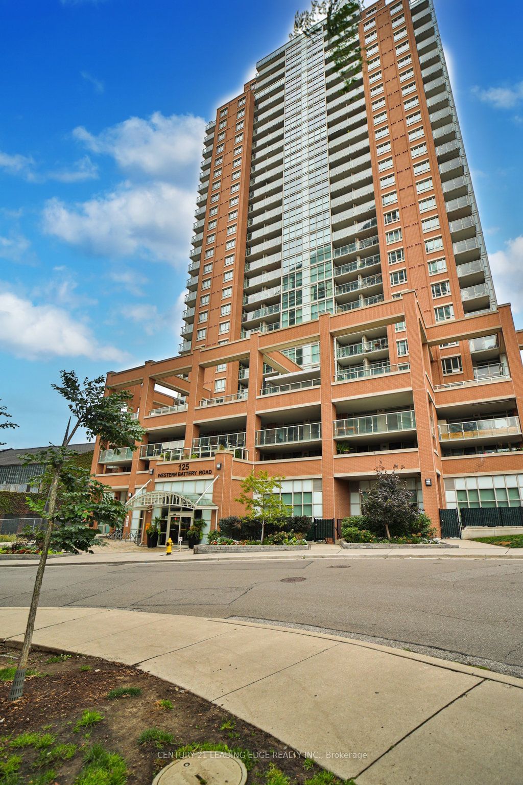 125 Western Battery Rd, unit 1009 for sale - image #2