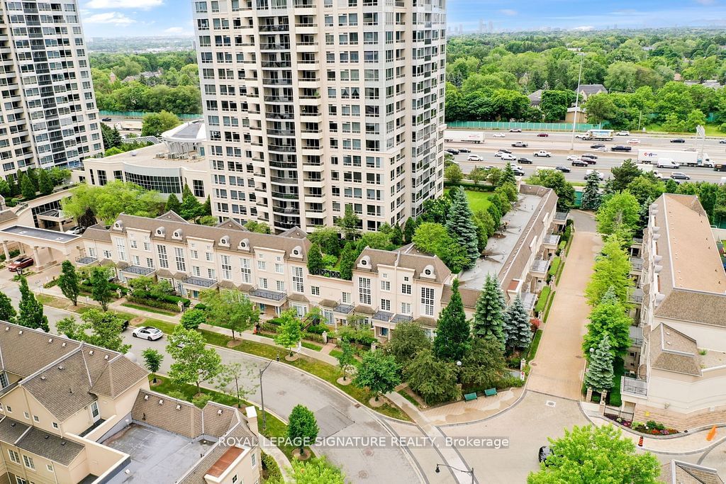 1 Rean Dr, unit TH9 for sale - image #39