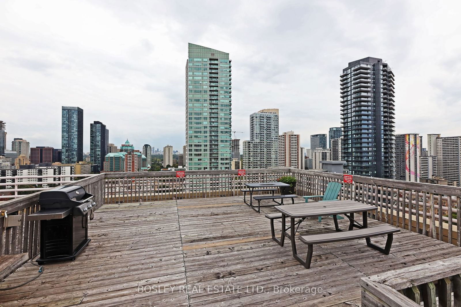 15 Maitland Pl, unit 2106 for sale