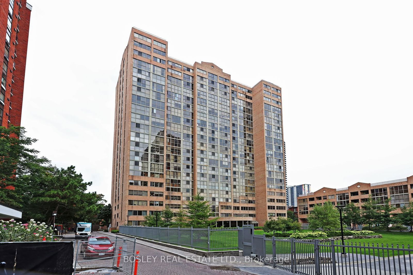 15 Maitland Pl, unit 2106 for sale