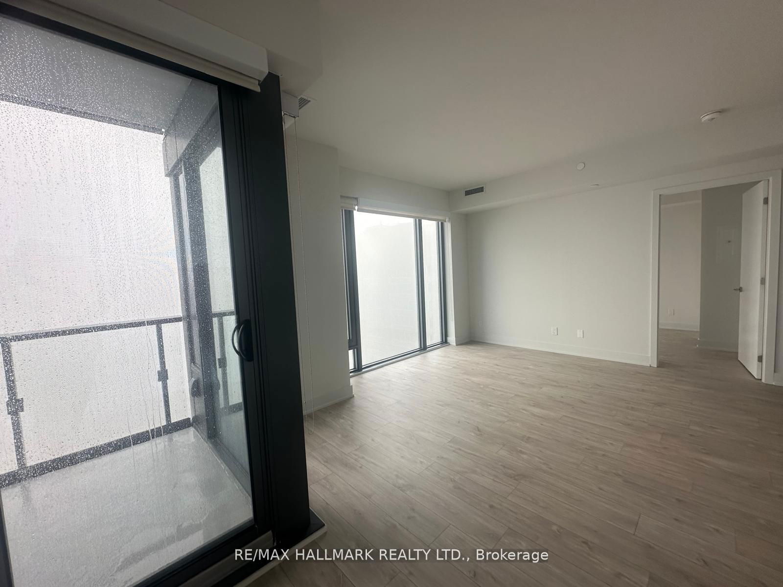 8 Cumberland St, unit 4007 for rent