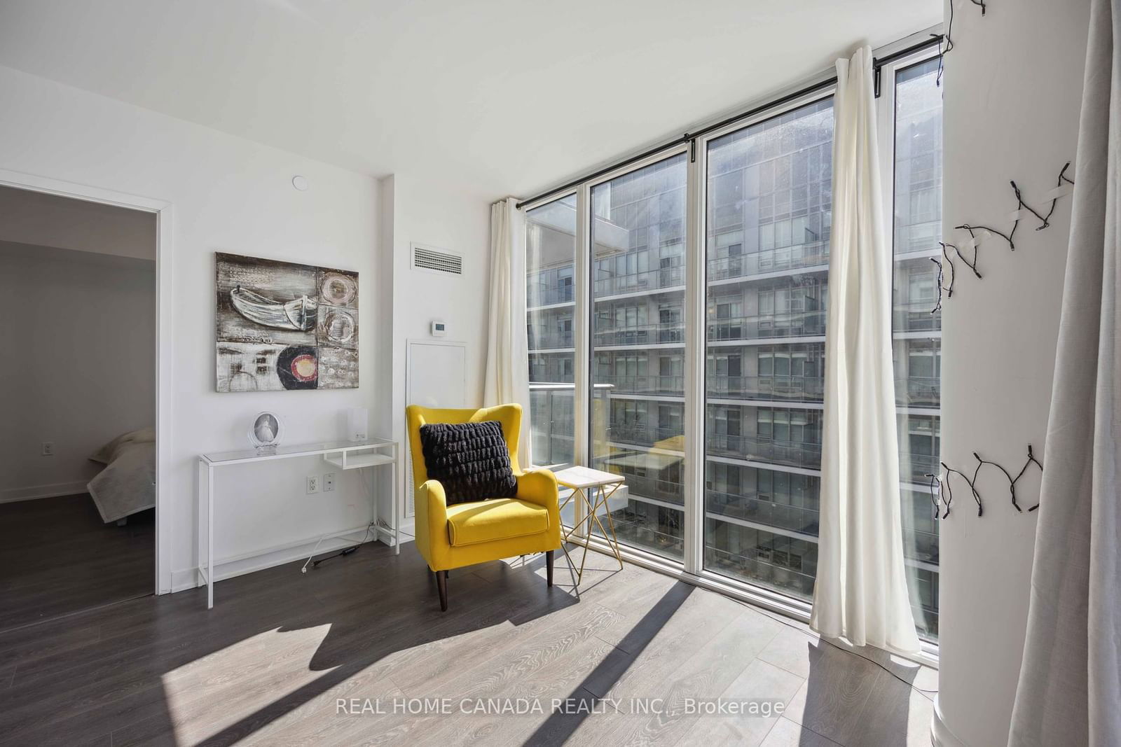 99 Broadway Ave, unit 3609 for sale - image #29