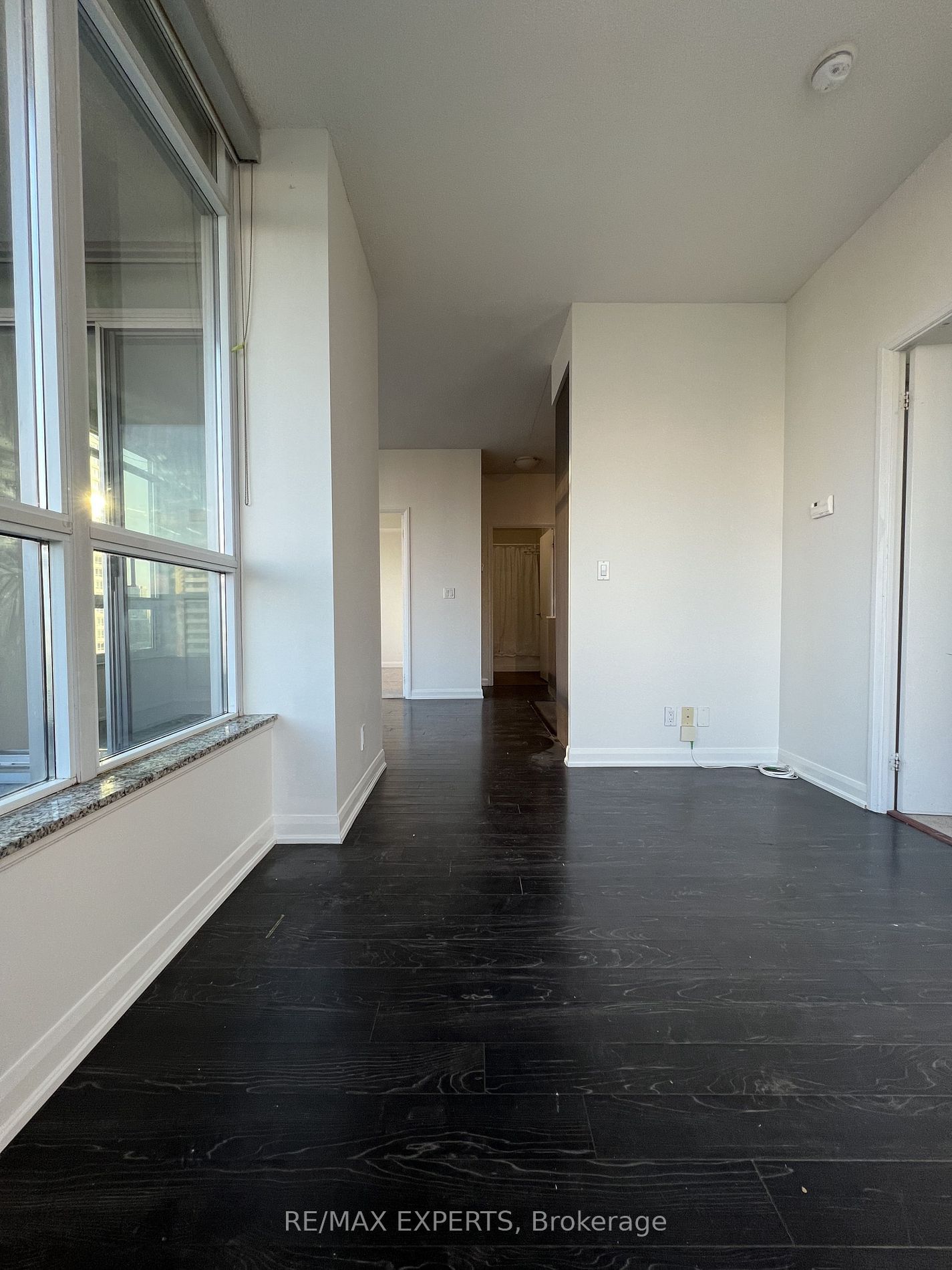 500 Sherbourne St, unit 2004 for rent - image #15