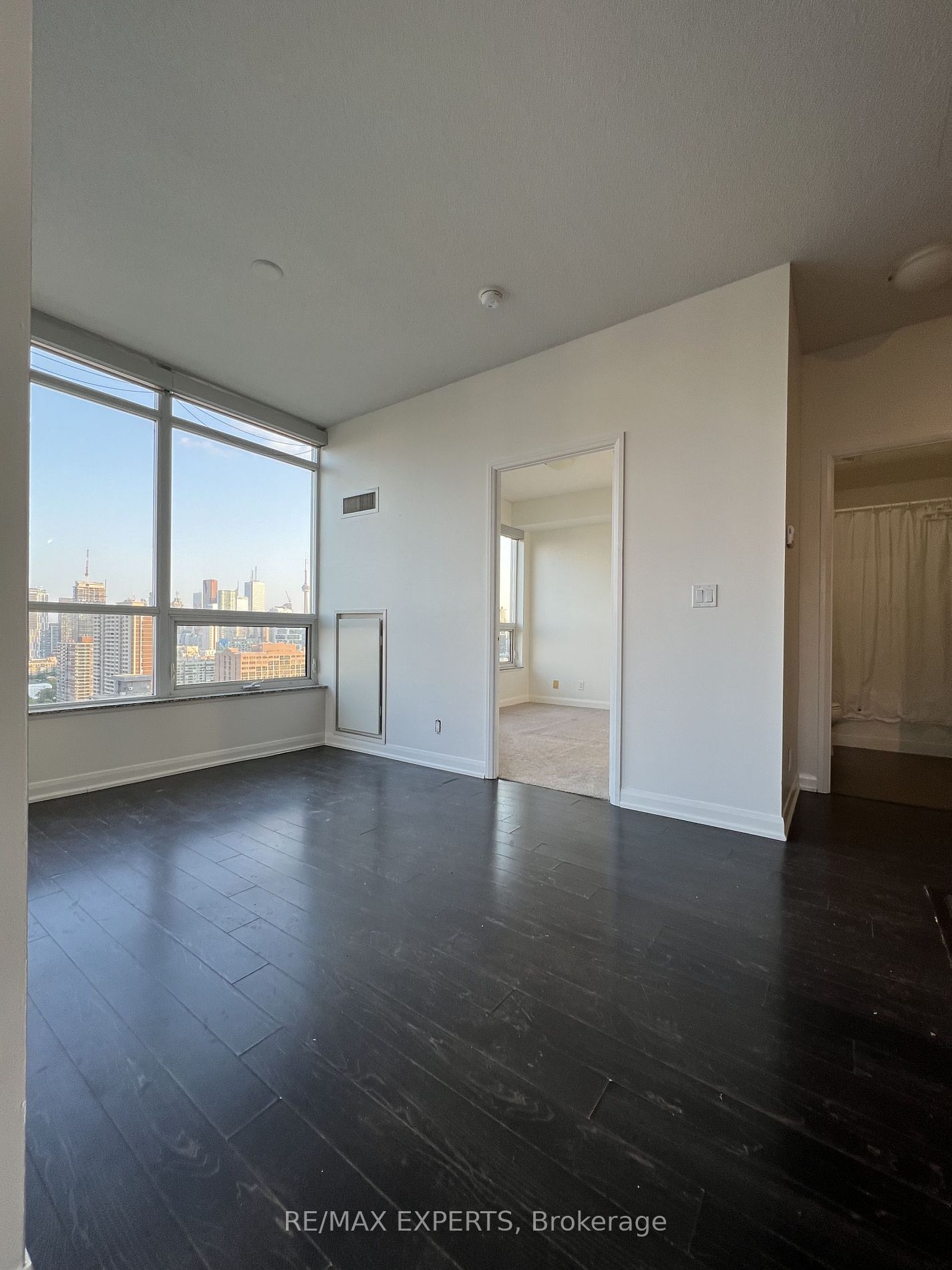 500 Sherbourne St, unit 2004 for rent - image #19