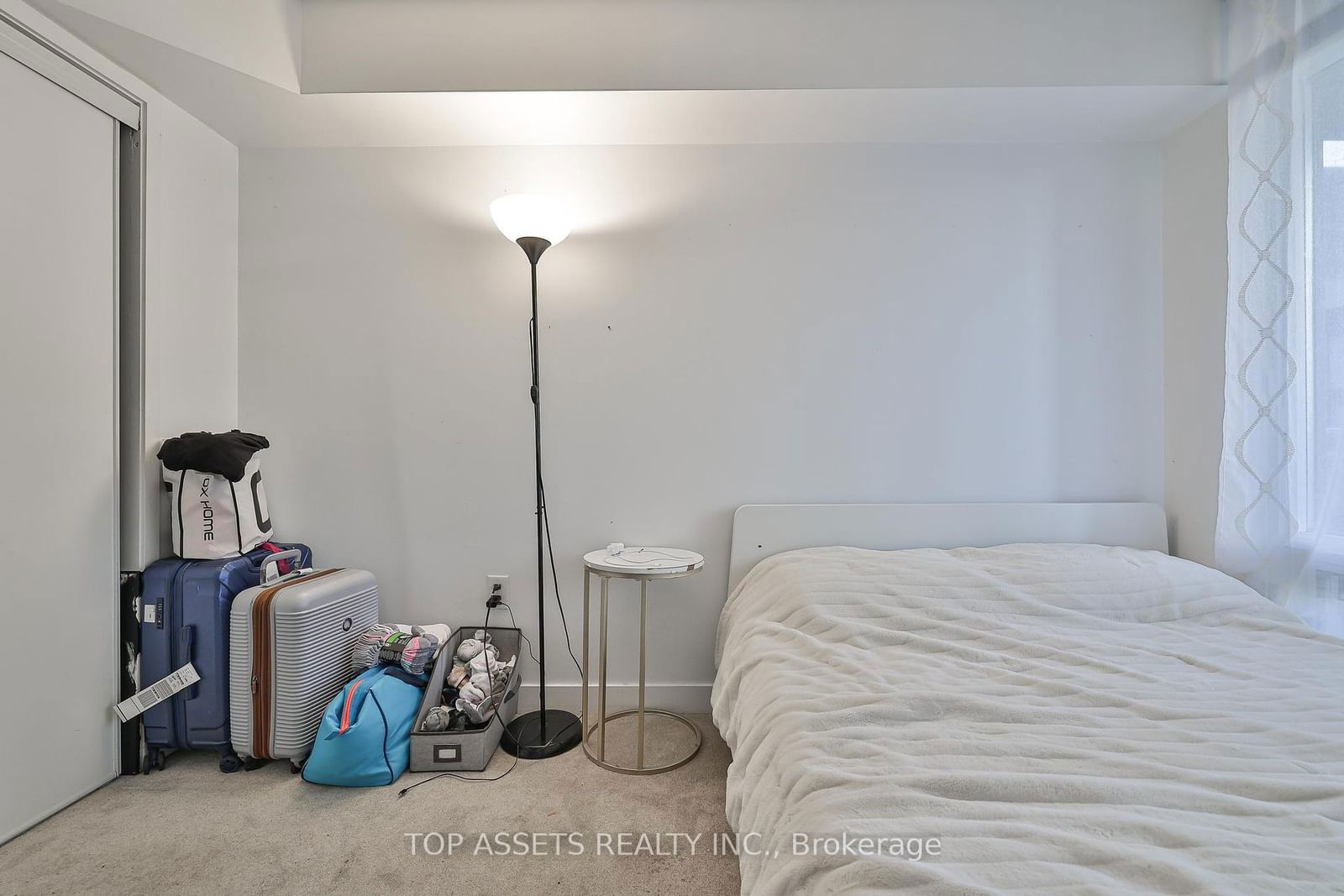 25 Telegram Mews, unit 2010 for rent - image #21