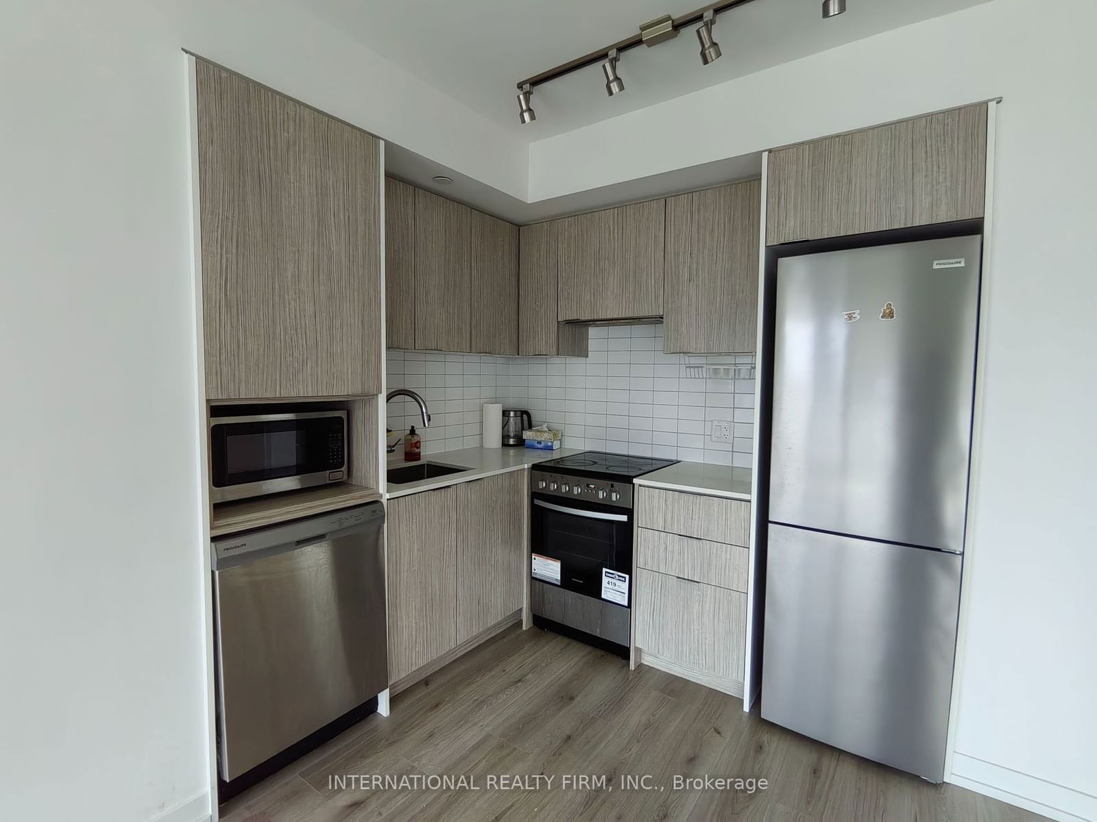 395 Bloor St E, unit 4103 for rent