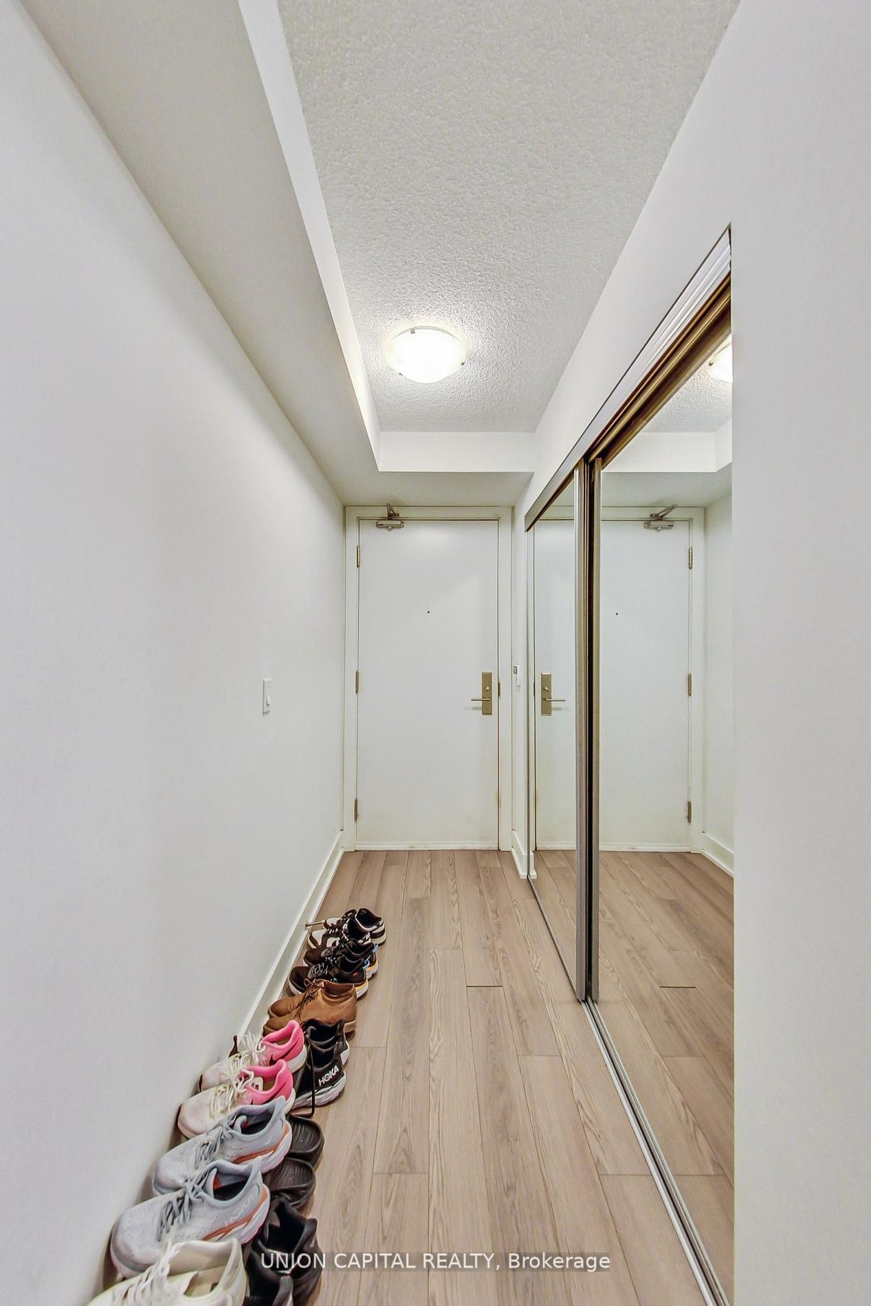 318 Richmond St W, unit 401 for sale - image #8