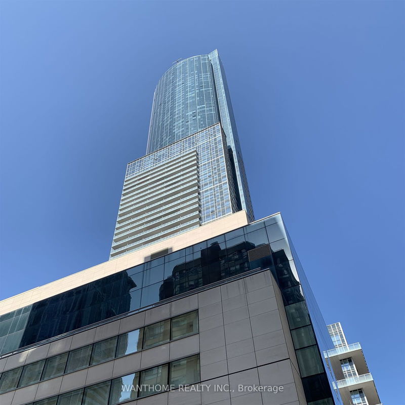 386 Yonge St, unit 804 for rent - image #1