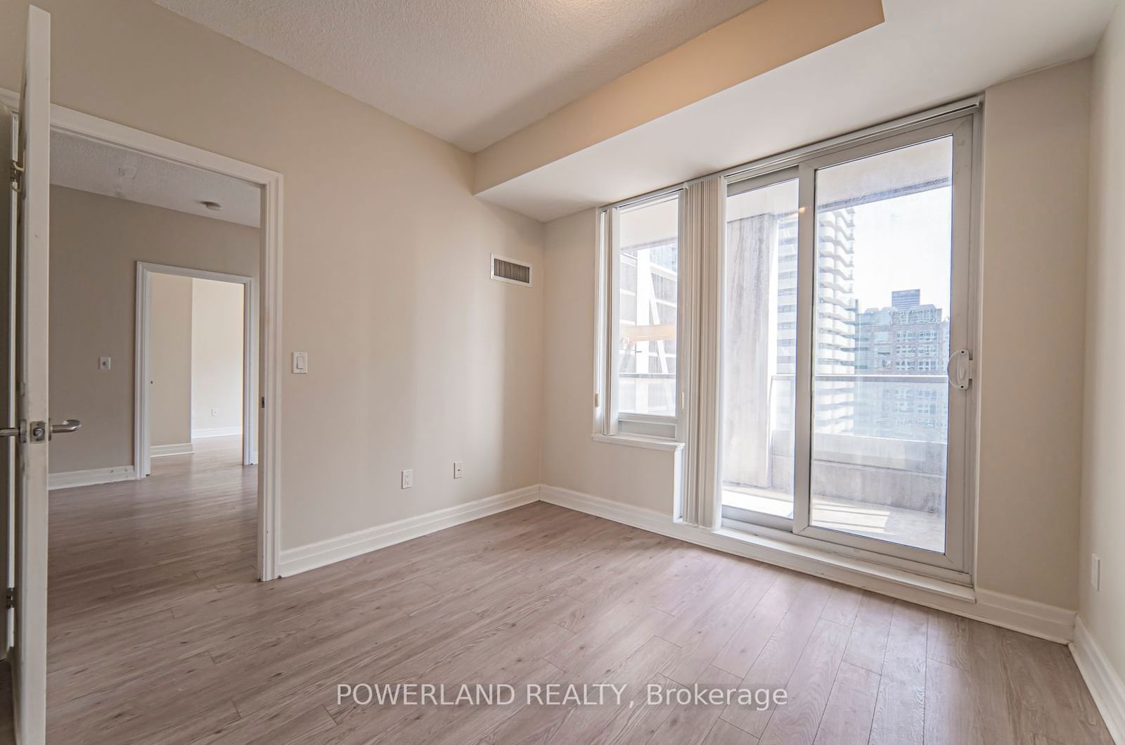 35 Balmuto St, unit 1905 for rent - image #21