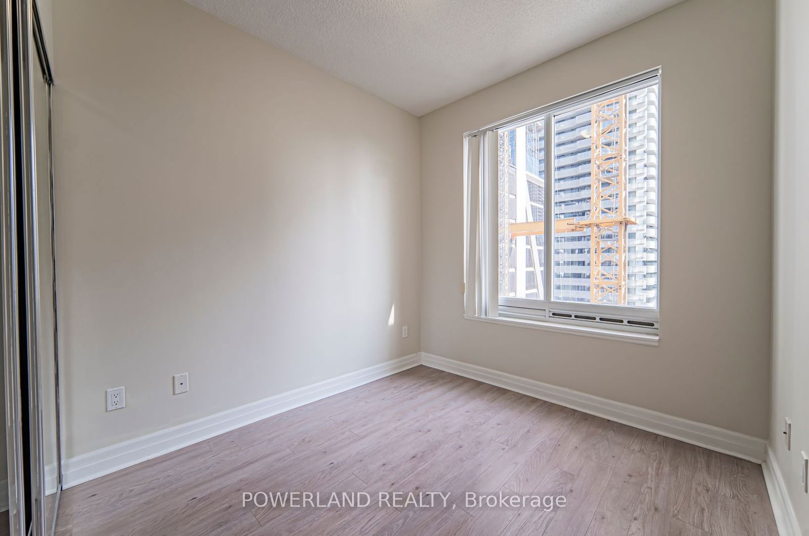 35 Balmuto St, unit 1905 for rent - image #27