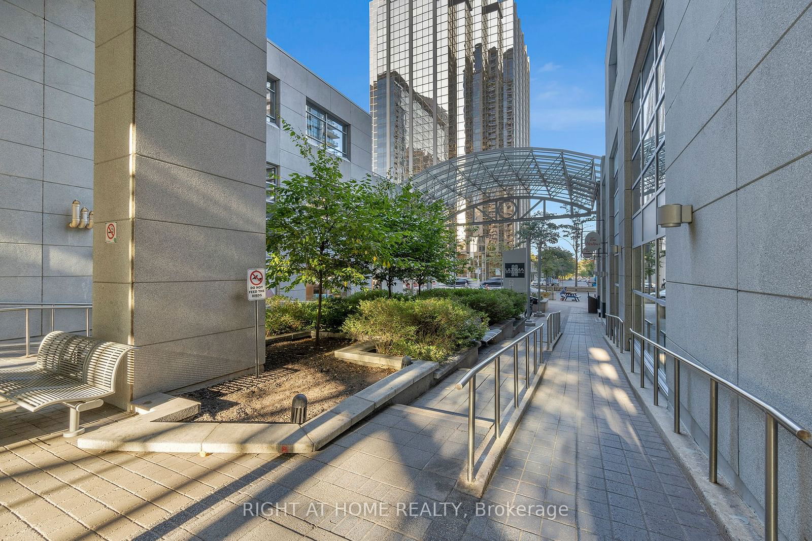 4968 Yonge St, unit 808 for sale - image #39