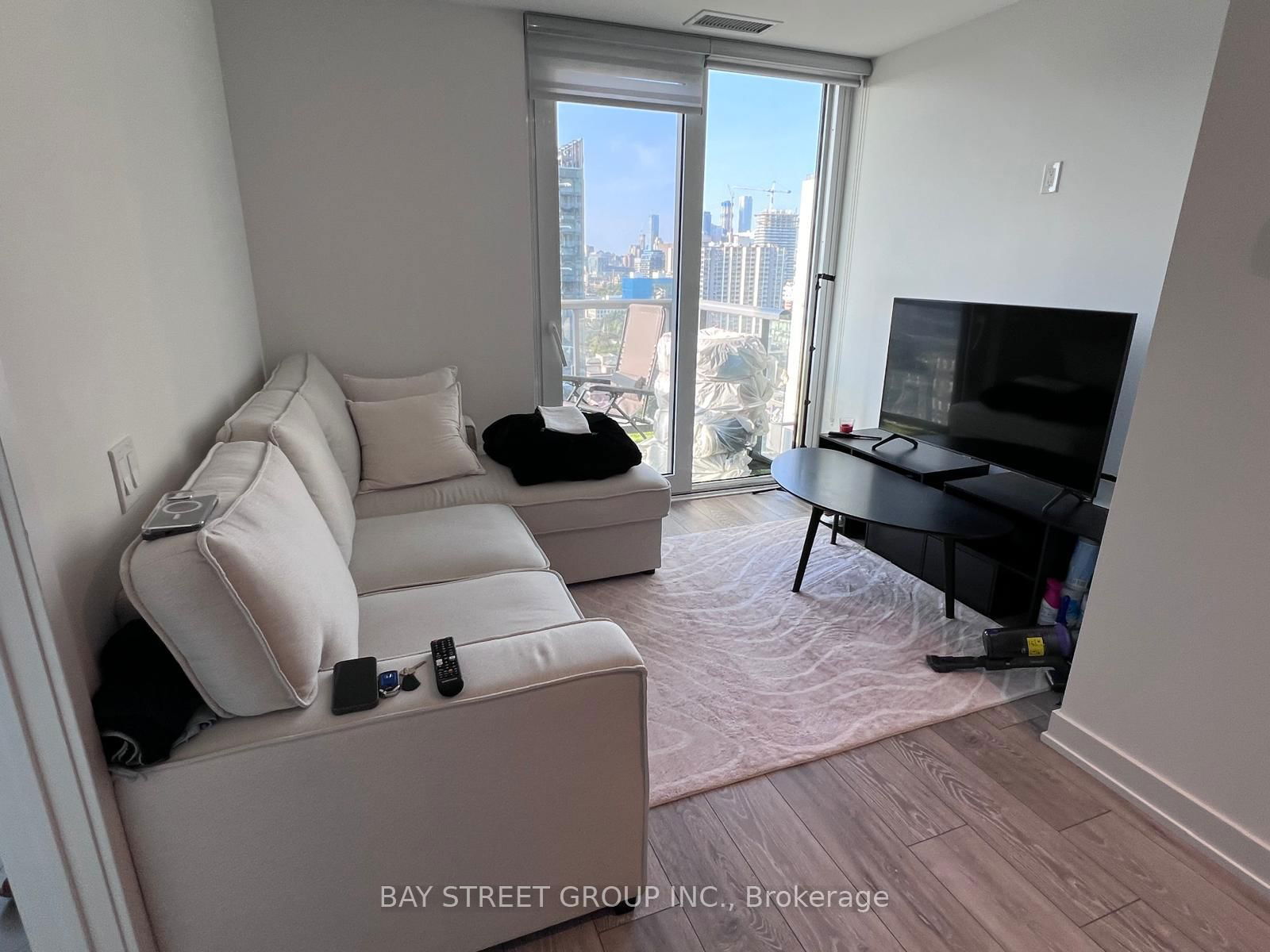 108 Peter St, unit 2015 for rent - image #11