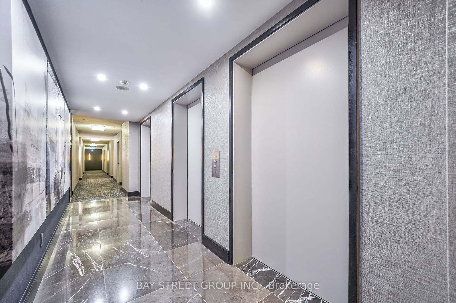 8 Park Rd, unit 2016 for sale - image #4