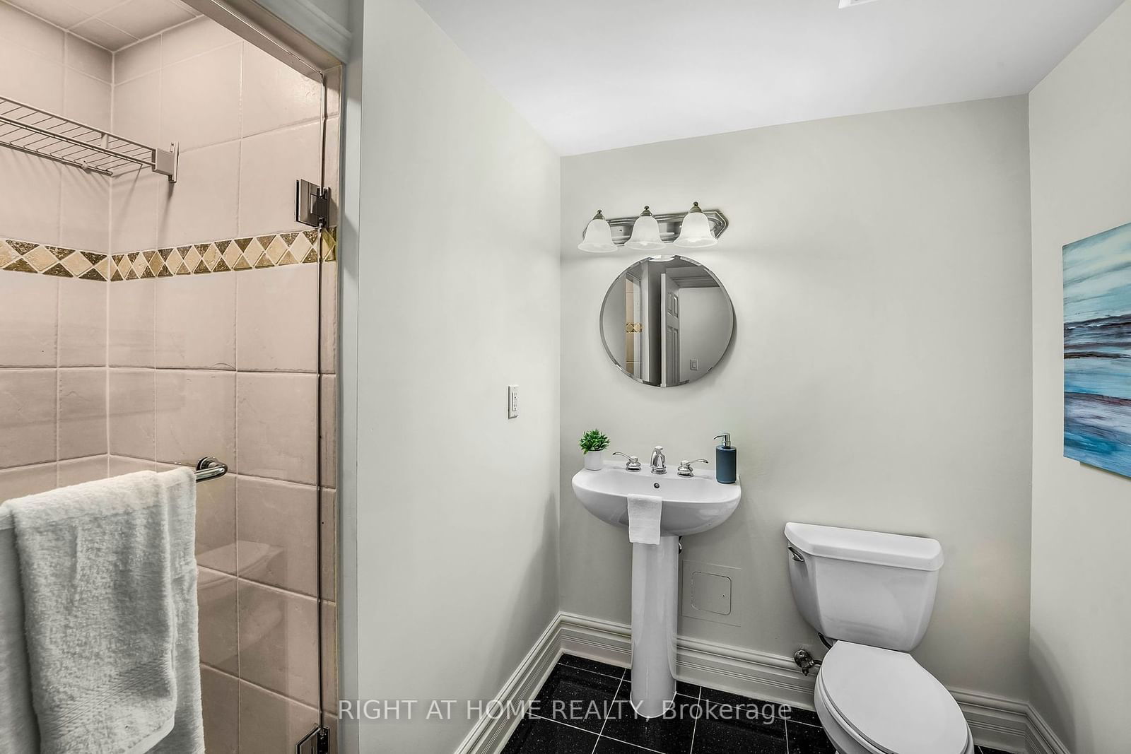 80 Cumberland St, unit PH2 for sale