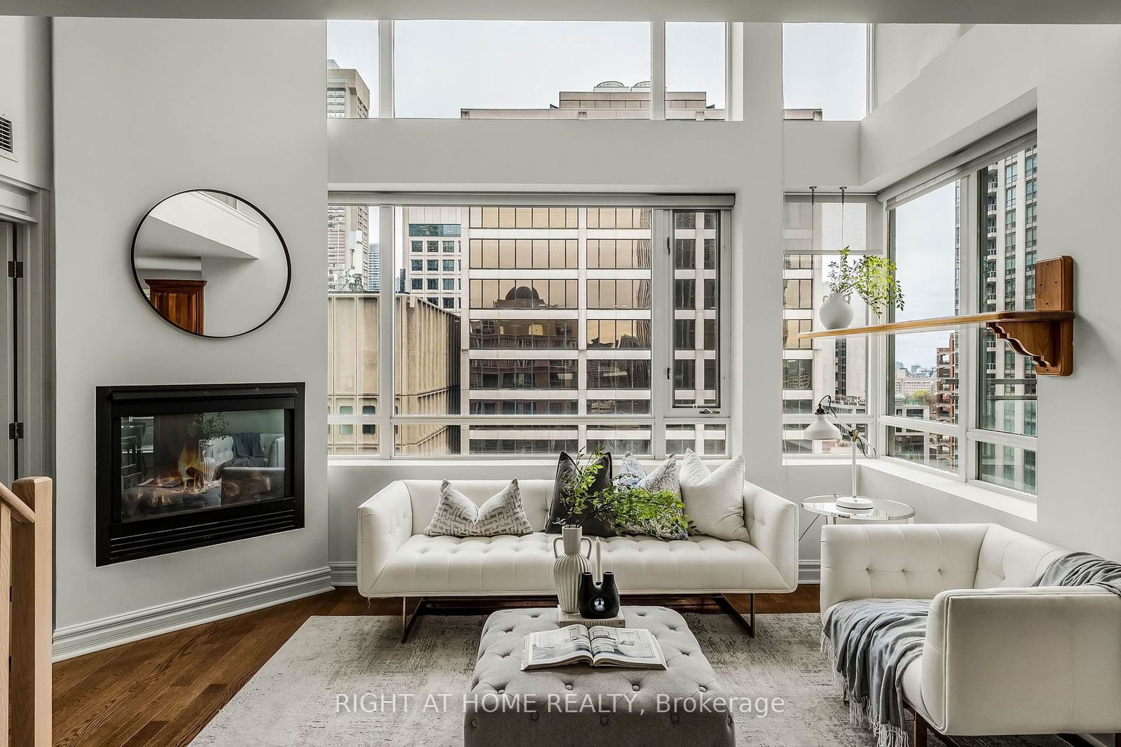 80 Cumberland St, unit PH2 for sale - image #2