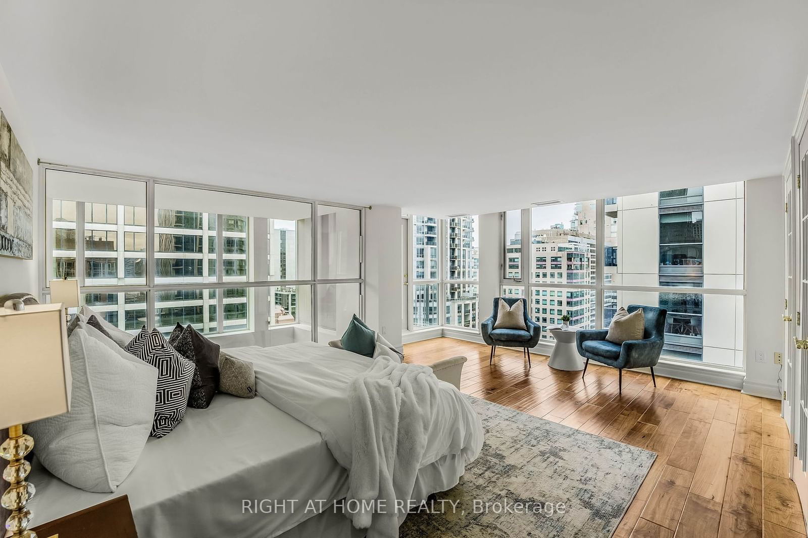 80 Cumberland St, unit PH2 for sale - image #21