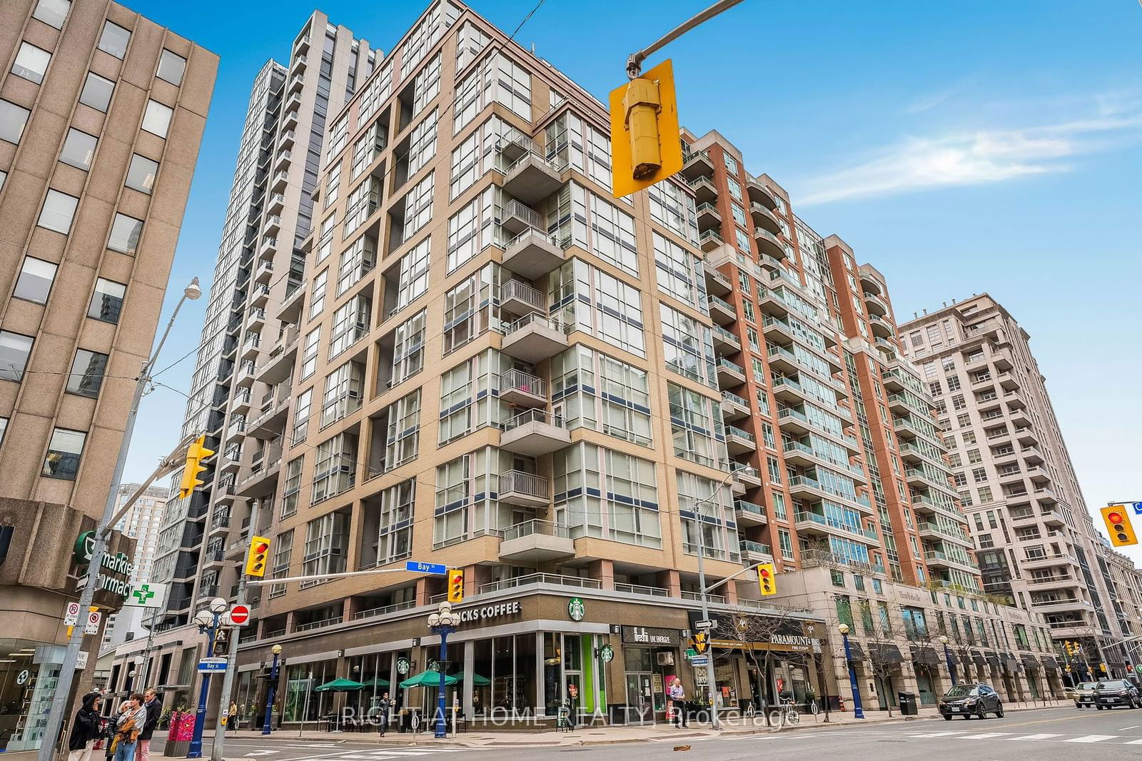 80 Cumberland St, unit PH2 for sale