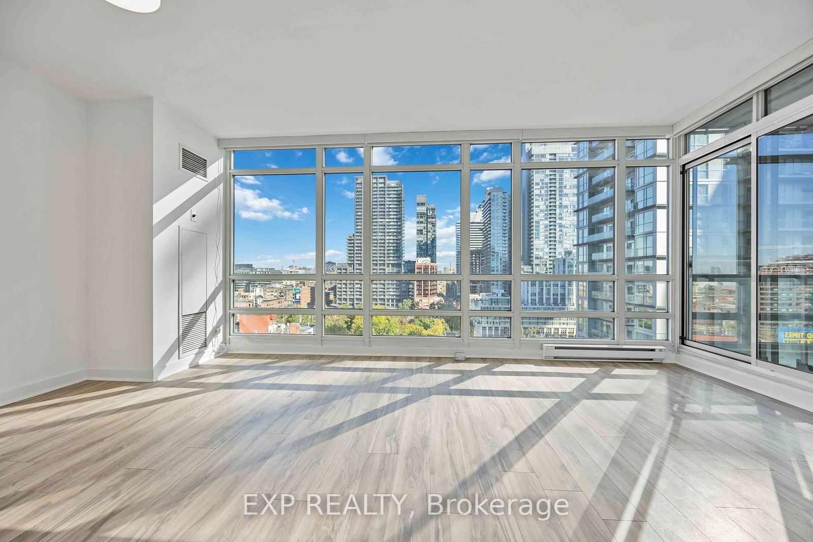 381 Front St W, unit 1803 for rent - image #10