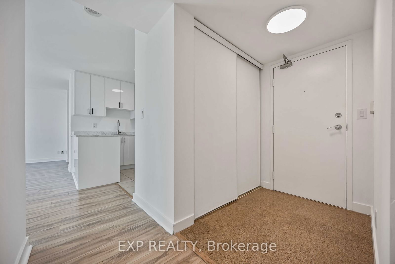 381 Front St W, unit 1803 for rent - image #21