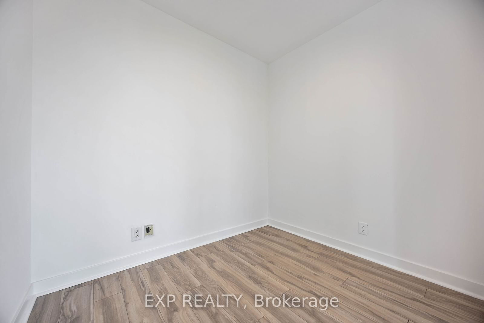 381 Front St W, unit 1803 for rent - image #9