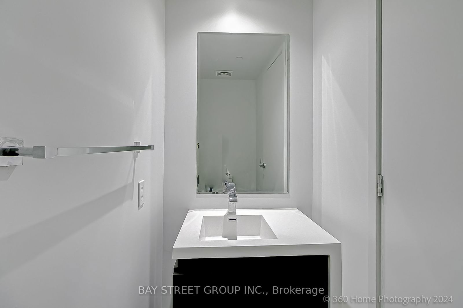 1030 King St W, unit 1116 for sale