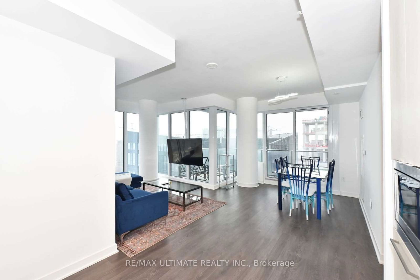 125 Blue Jays Way, unit 5202 for sale - image #20