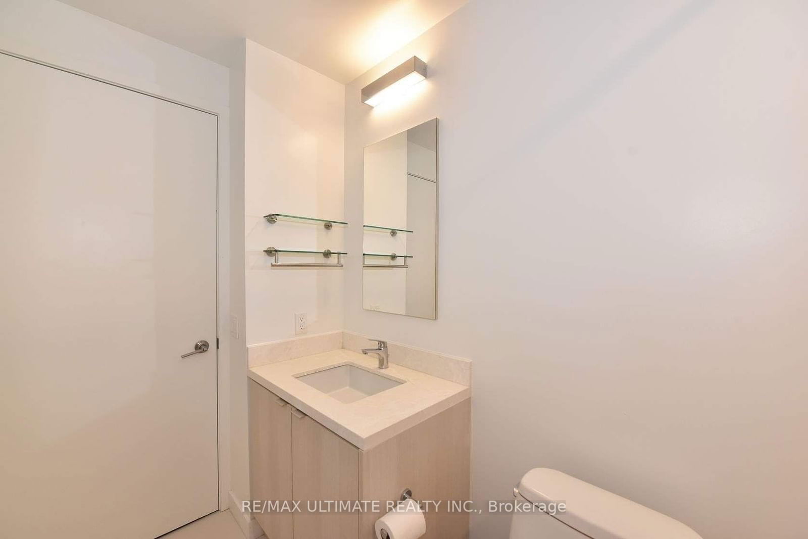 125 Blue Jays Way, unit 5202 for sale - image #34