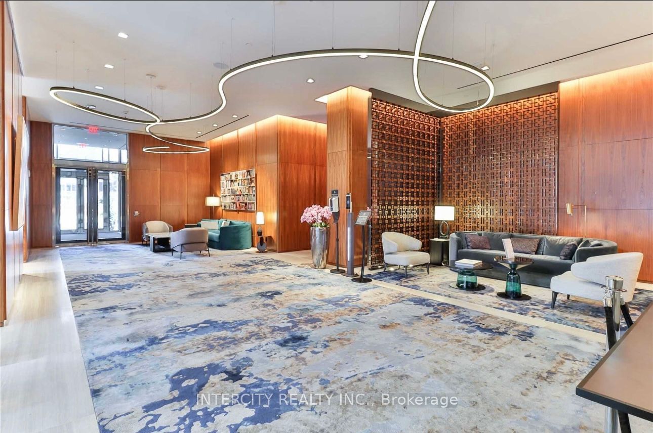 50 Yorkville Ave, unit 4001 for sale - image #39