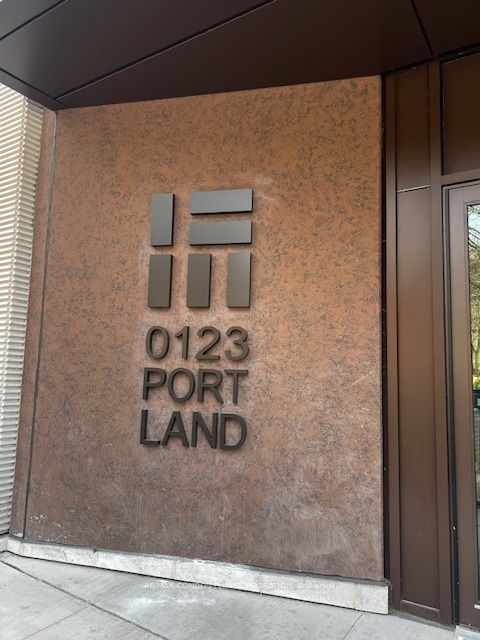 123 Portland St, unit 1208 for rent