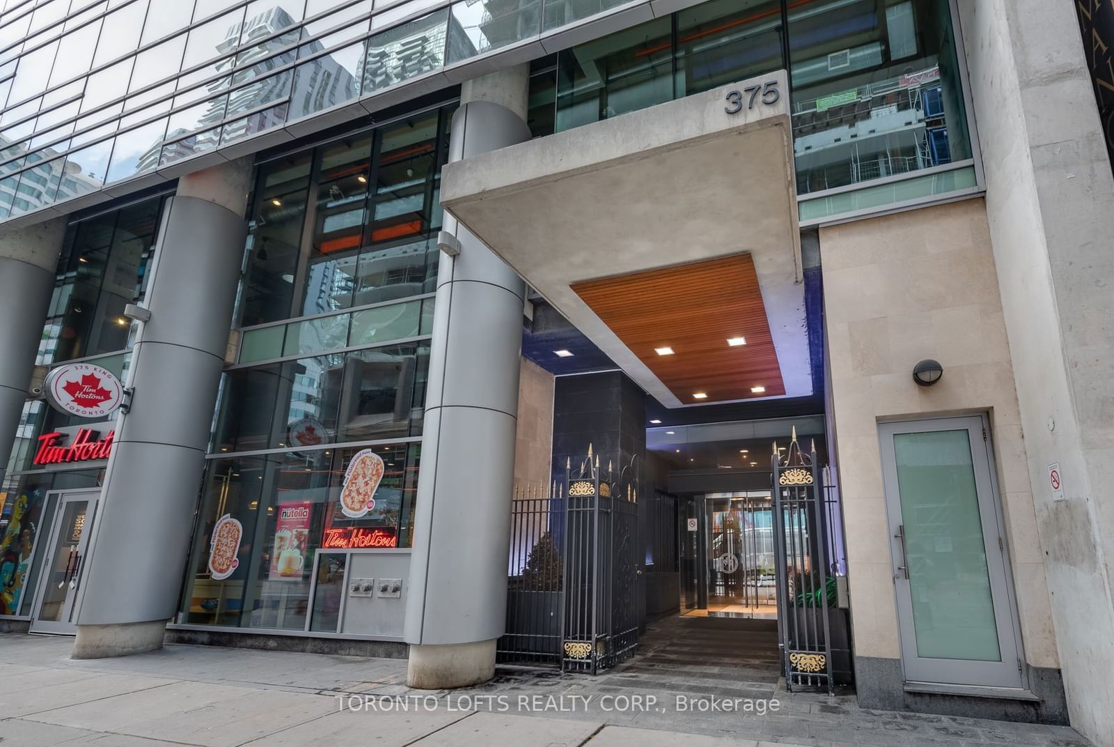 375 King St W, unit 614 for sale - image #17