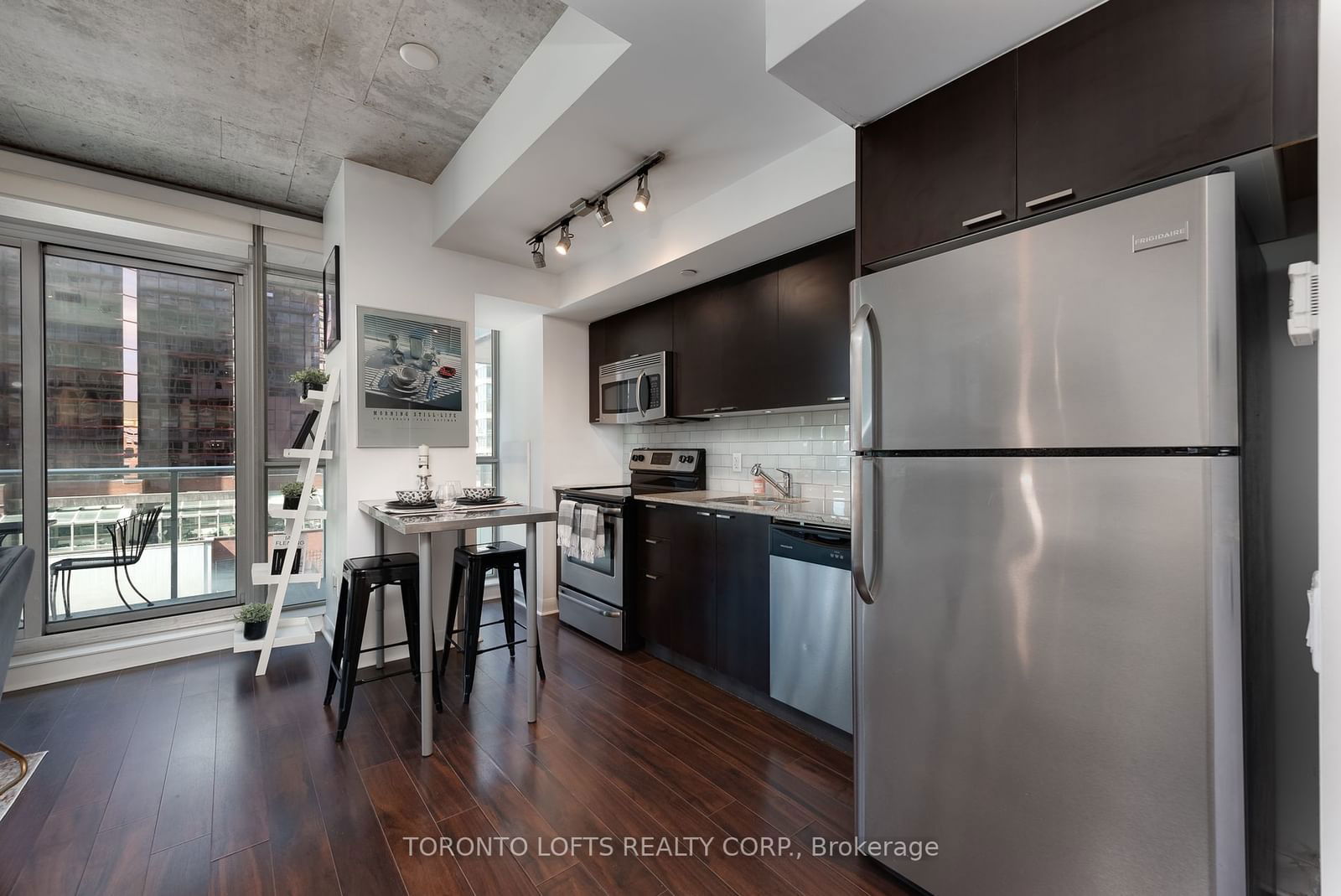 375 King St W, unit 614 for sale - image #3