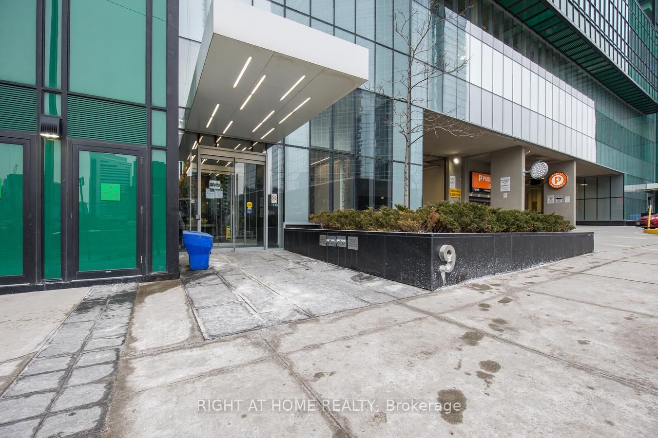 9 Bogert Ave, unit 3001 for sale - image #4