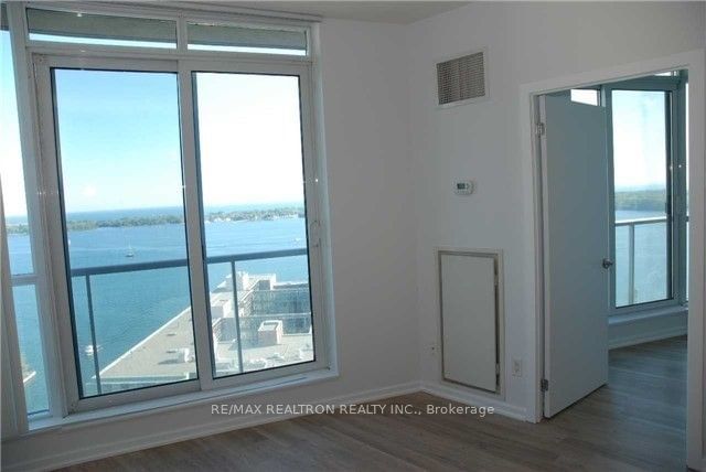 208 Queens Quay W, unit 2605 for rent - image #3