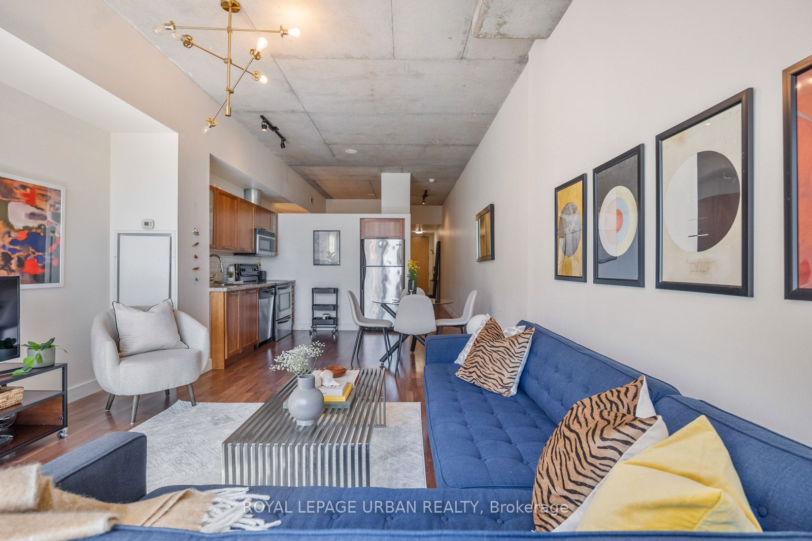 33 Mill St, unit 529 for sale - image #2