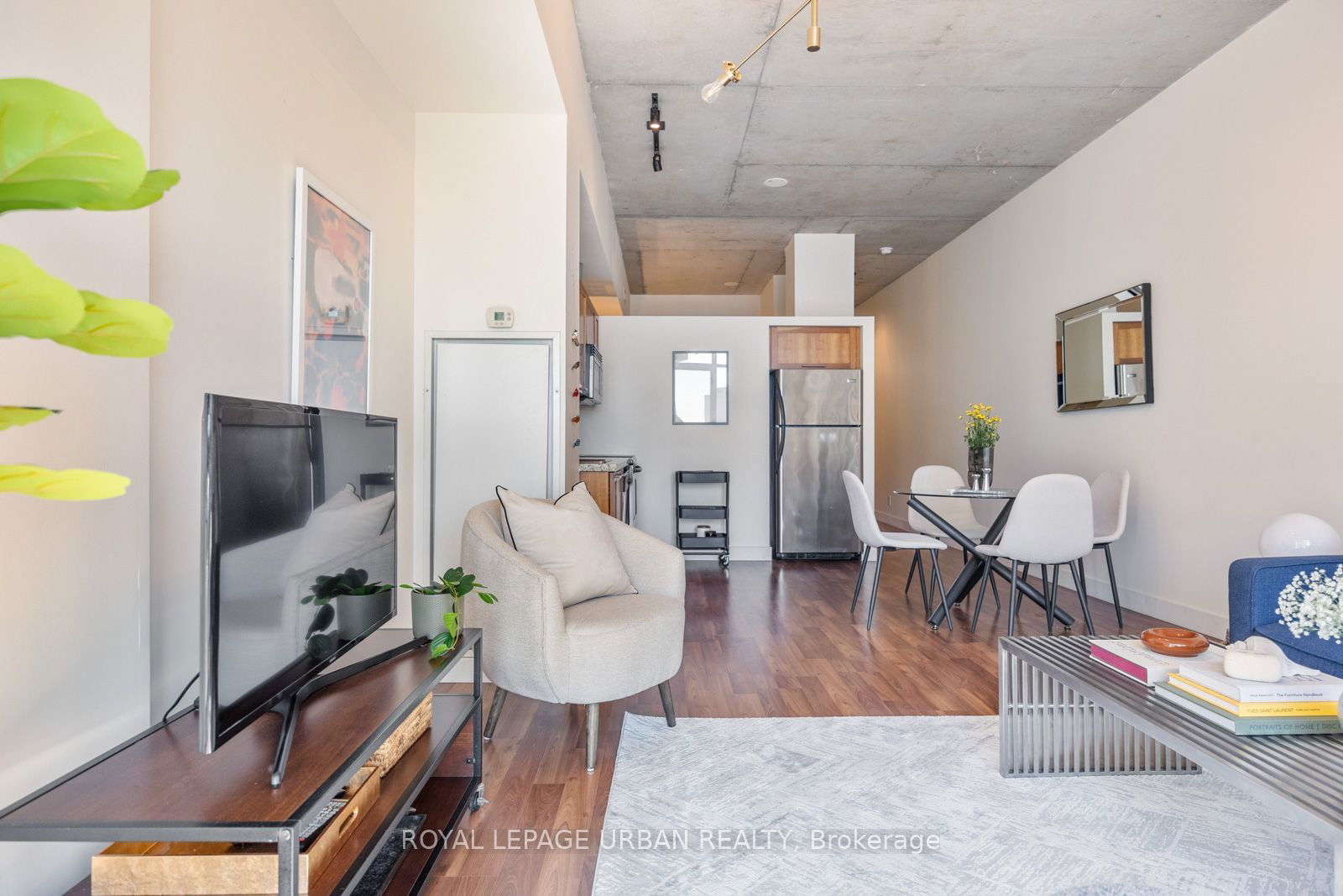 33 Mill St, unit 529 for sale - image #6