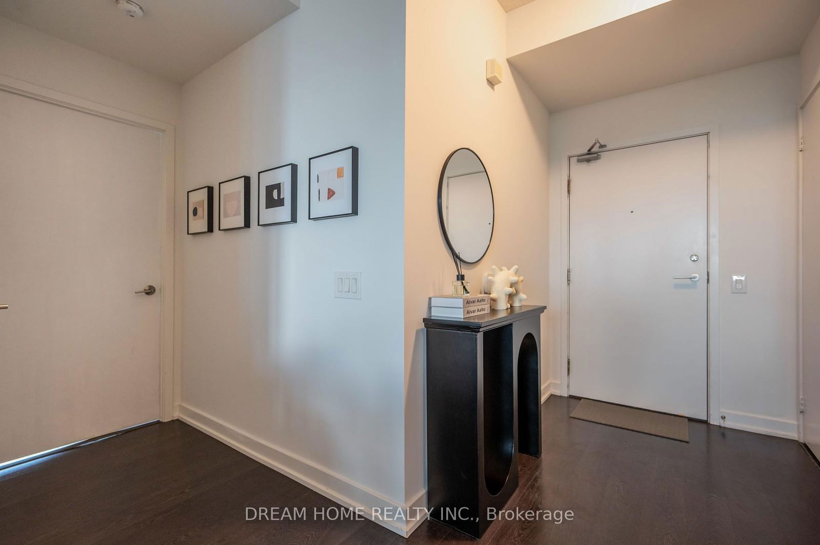 121 Mcmahon Dr, unit 2017 for sale - image #16