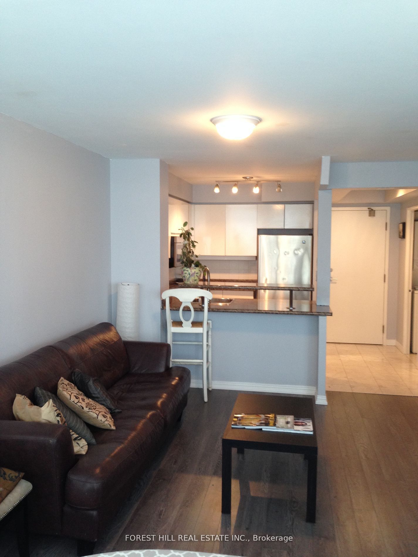 942 Yonge St, unit 1006 for sale