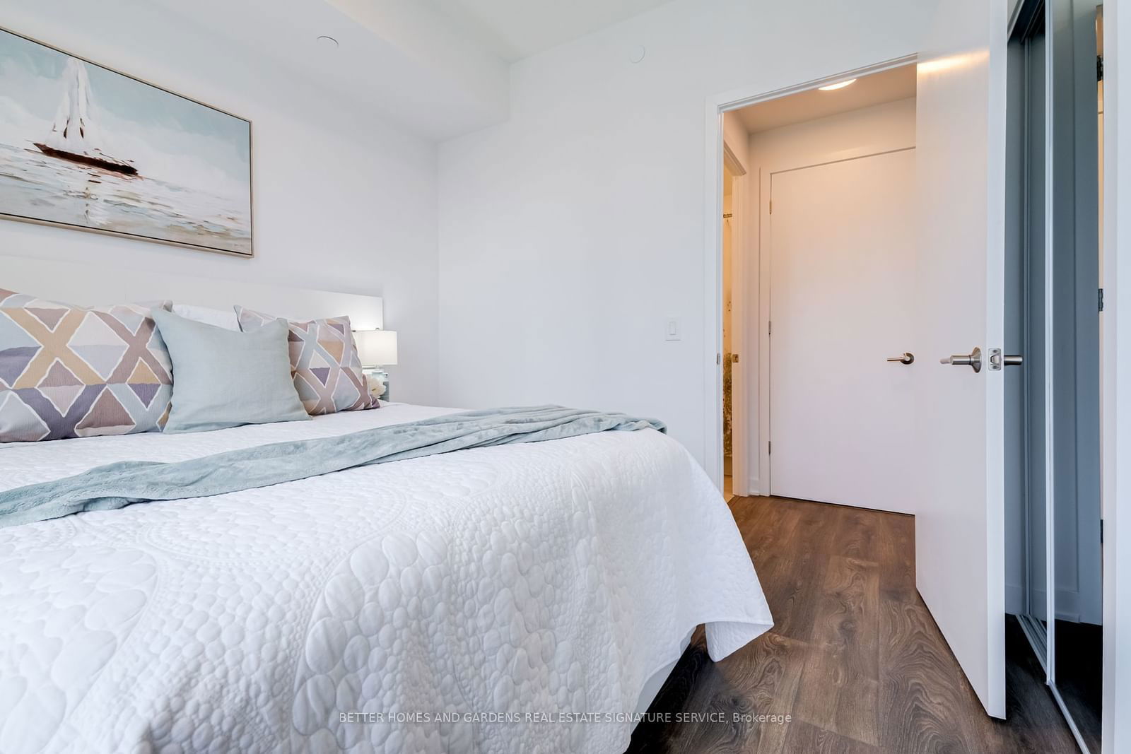 130 River St, unit 2307 for sale