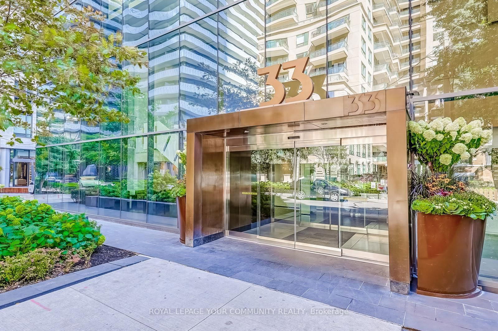 33 Charles St, unit 3703 for sale - image #3