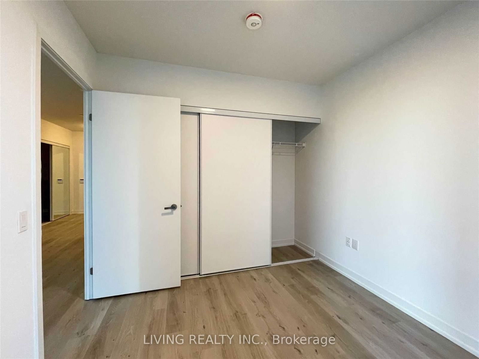 138 Downes St, unit 910 for rent - image #4