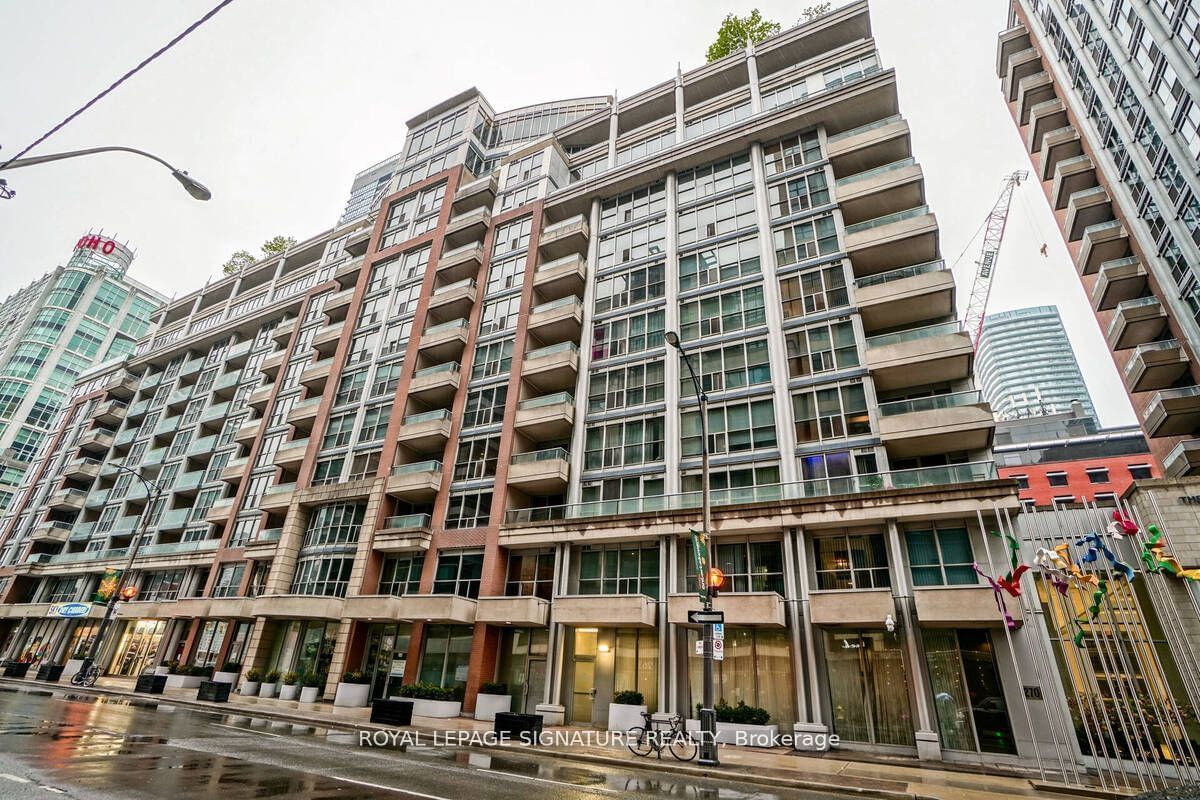 270 Wellington St W, unit 425 for rent - image #13