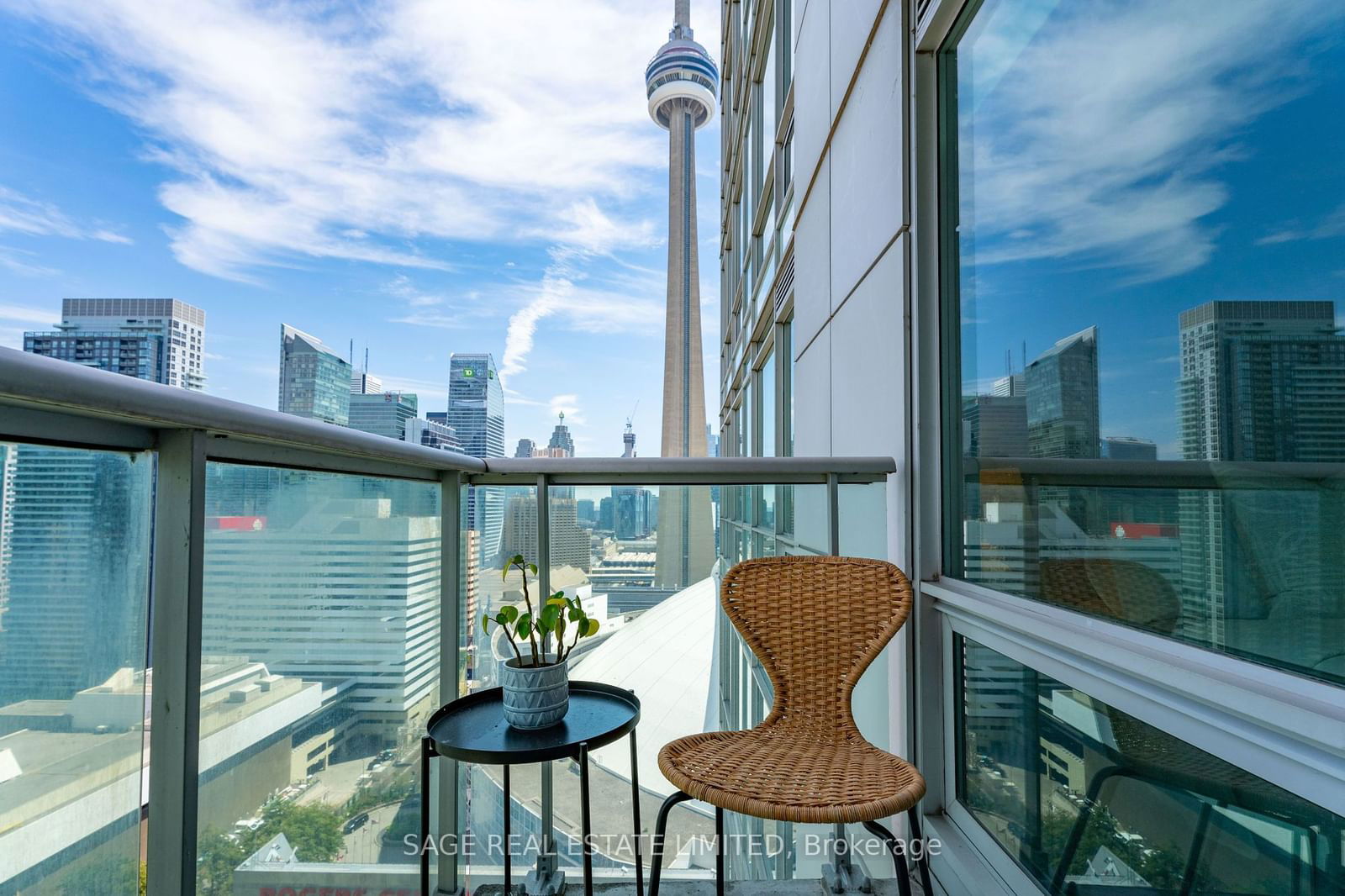 81 Navy Wharf Crt, unit 3311 for sale - image #14