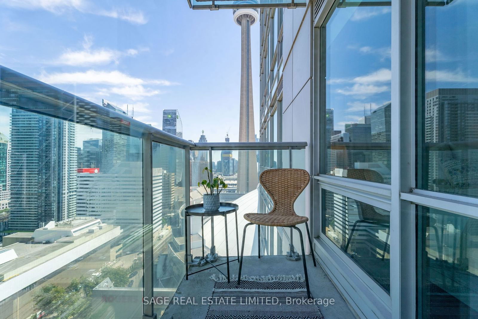 81 Navy Wharf Crt, unit 3311 for sale - image #16