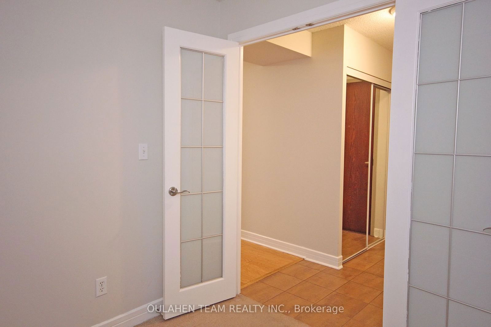 16 Harrison Garden Blvd, unit 1512 for rent - image #11