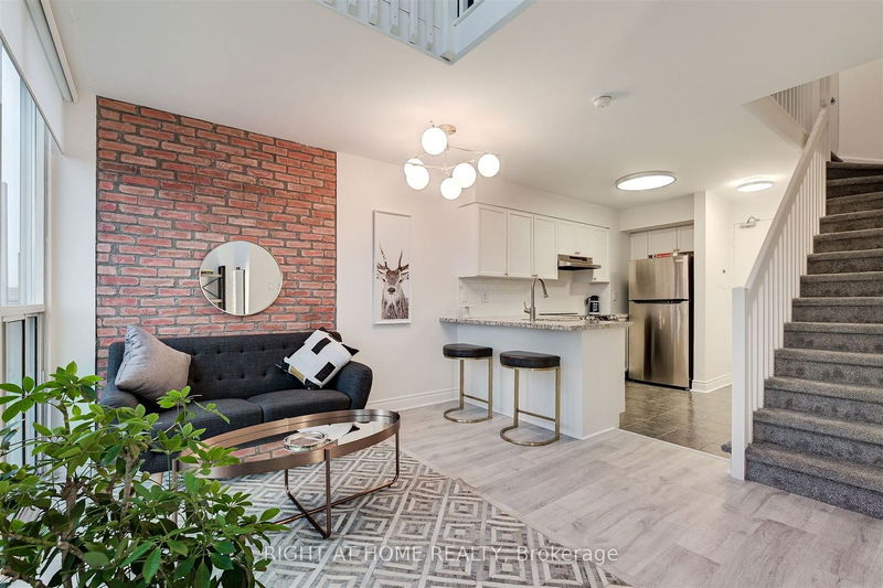 1029 King St W, unit 809 for sale - image #1