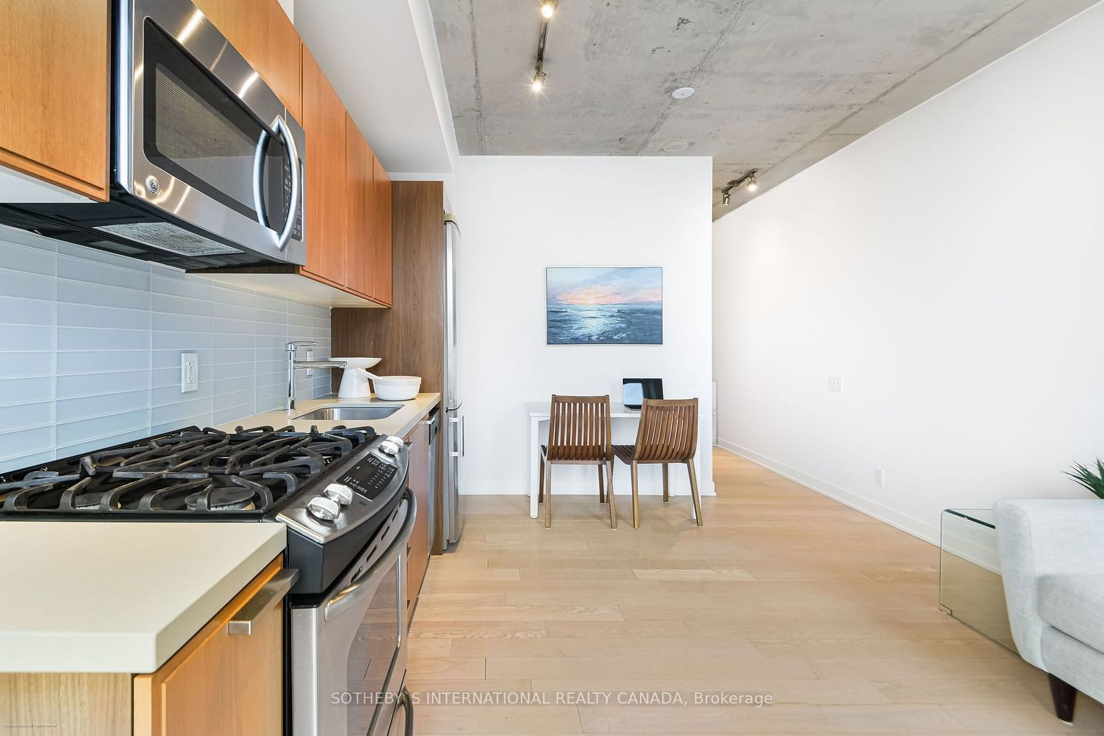 318 King St E, unit 309 for sale