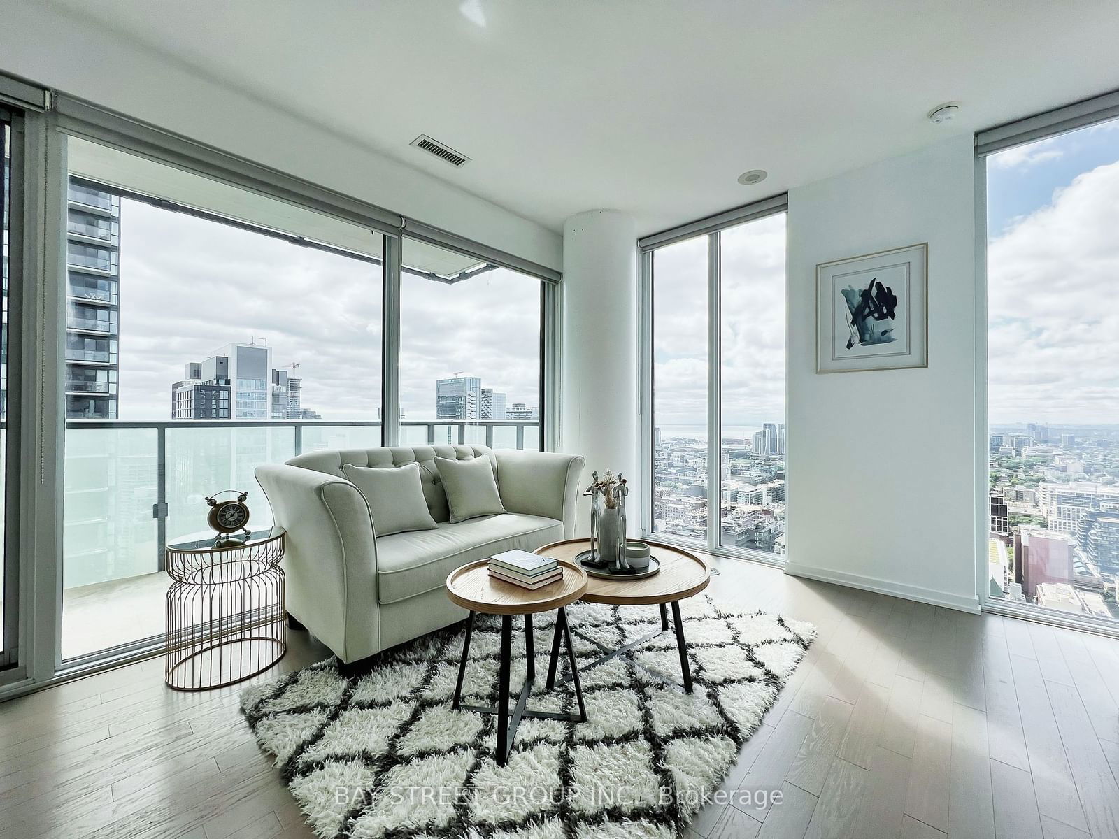 101 Peter St, unit 4009 for sale - image #12